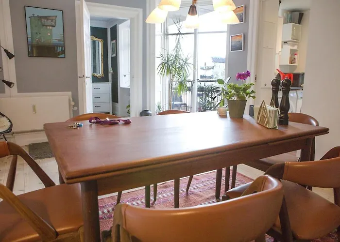 Beautiful And Classic Apartment